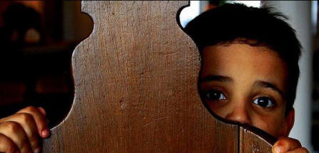 Nicolae Ceausescu gyermekeket adott idegeneknek?