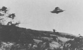 Az UFO-k segítették az amerikaiak egy szuperfegyver létrehozását