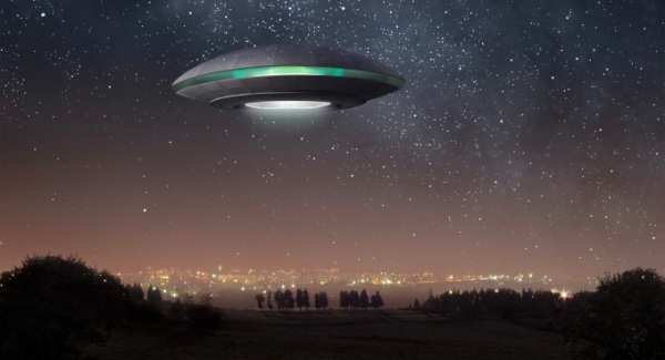 Az UFO-k továbbra is repülnek, mintha nem történt volna semmi