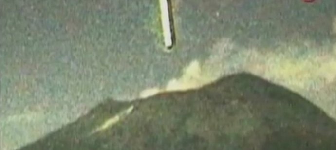 Összeesett egy UFO vagy lezuhant a vulkán szájába?