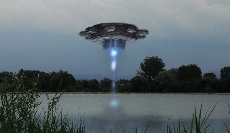 UFO vizet pumpált egy svéd tóból éjjel