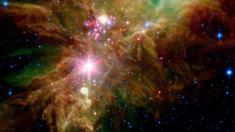 Újévi ajándék a NASA-tól: az űrfa fényei