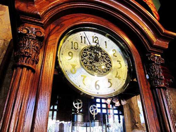 A törött órákra vonatkozó jelek értelmezése a hét napjai szerint 