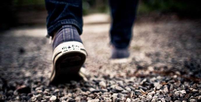 A bénítószer felállt a lábára, miután a végtagokat az agyhoz kötött