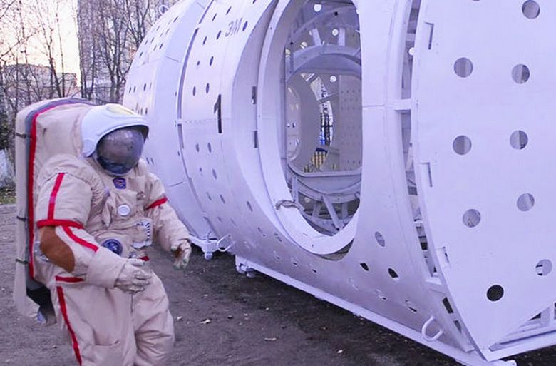 Az első holdfény Oroszországban épült