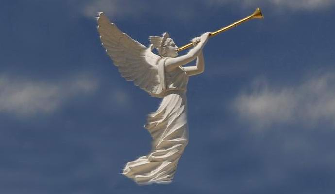 Trombita hangok hallanak az égből az egész világon.