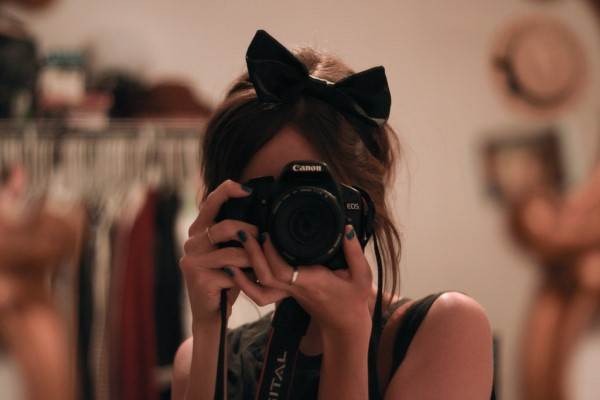 miért nem lehet a tükörön keresztül képeket készíteni 