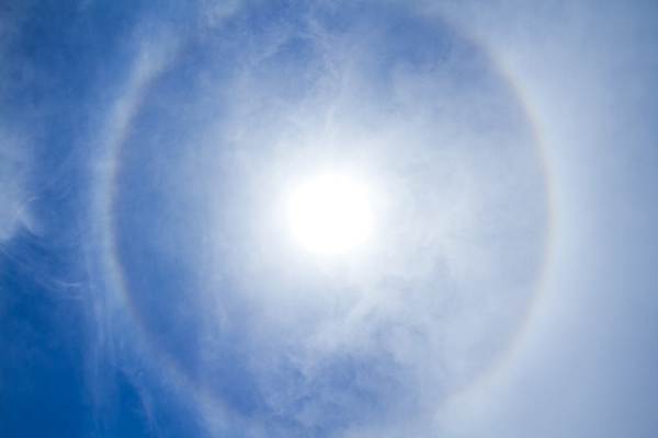 kettős szivárvány előjel 