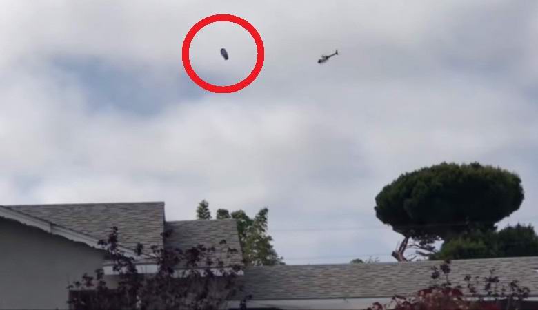 Egy rendőrségi helikopter körözött egy UFO körül Los Angeles felett