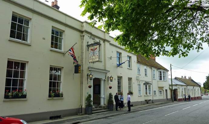 A szállodapoltergeist zavarba ejtő szakemberek