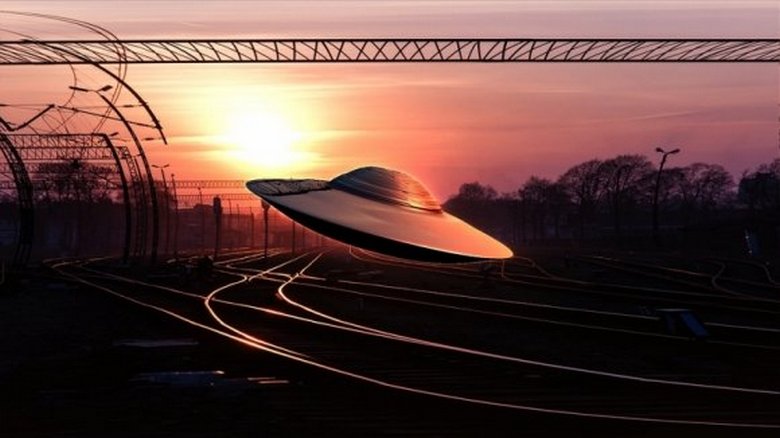 A világhatalmak kormányai idegen technológiákat keresnek