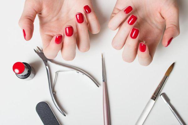 A körömvágás jelei a hét napja szerint 