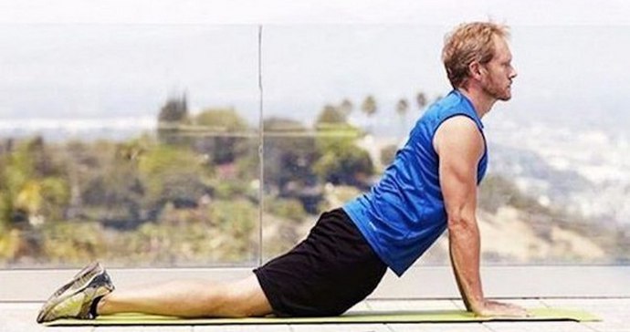 Guggoljon és nyomja fel - gyógyszer helyett!