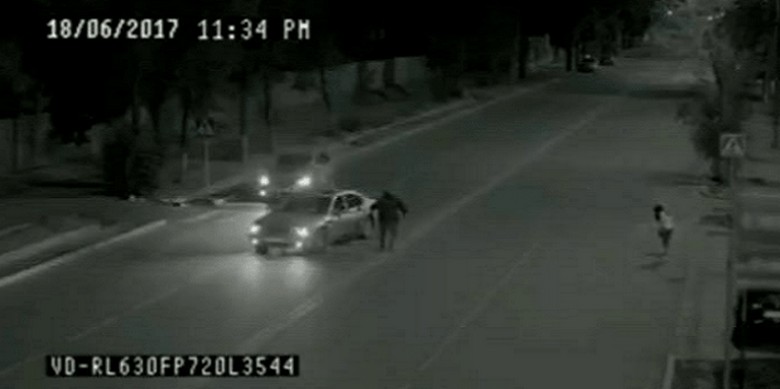 Az apa szelleme megmentette a lányt az úton