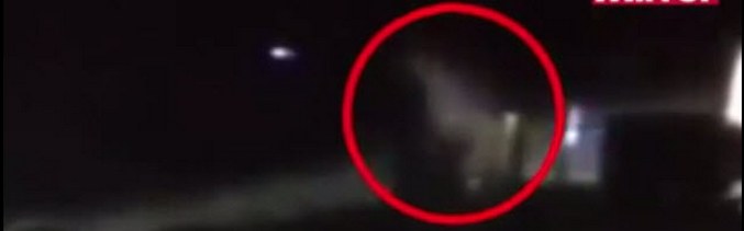 A szellemek folyamatosan esnek a megfigyelő kamerák lencséjébe