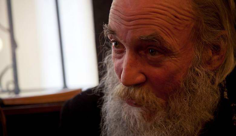 A 3 éves eltűnt ember állampolgársággal fölállított egy leszállópályát az UFO-k számára