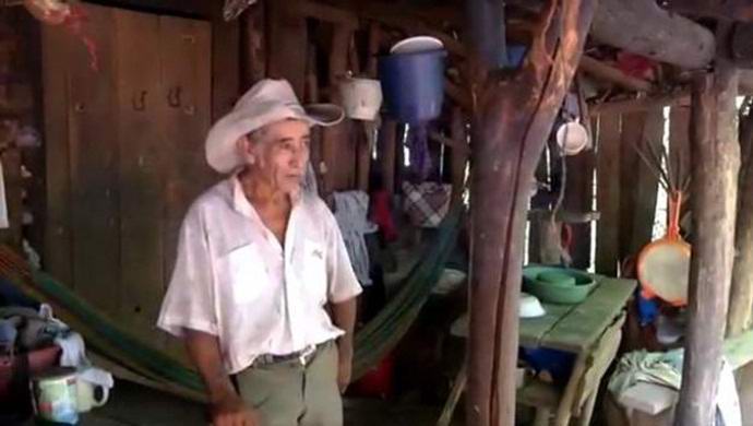 Salvadorán tizennyolc év alatt rejtélyes lyukat ástak