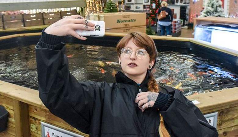 Fényképezett egy halat Jézus Krisztus arcán