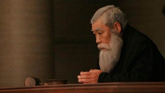 Ace-ügyvéd-japán film-játék-adaptáció-by-Takashi Miike--NYAFF-Japán-Cuts 2012-Akira-Emoto-620x