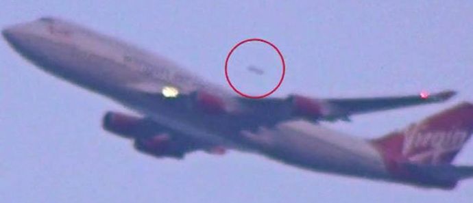 A személyszállító repülőgép felszállását filmre vették