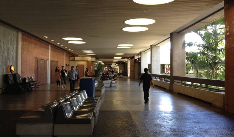 Az amerikai vámtisztviselők rejtélyes tárgyat találnak az utas kézitáskájában