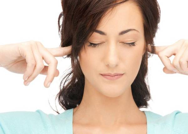 A bal vagy jobb fül csengésének értelmezése 