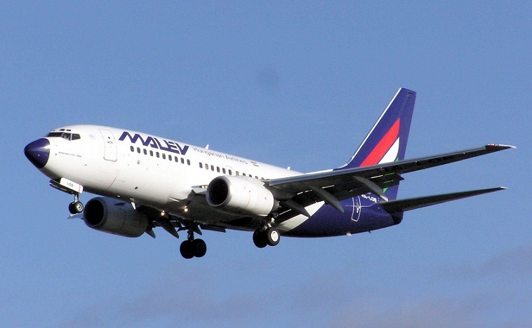 Veszélyes repedések találtak a Boeing repülőgépekben