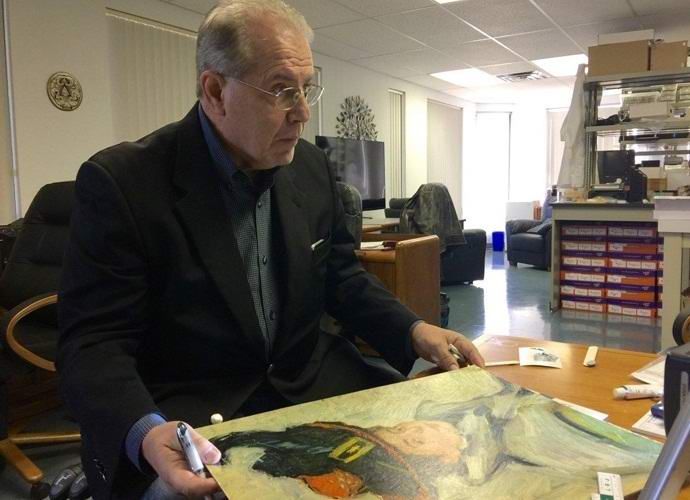 Csodálatos lelet a varrógép alatt