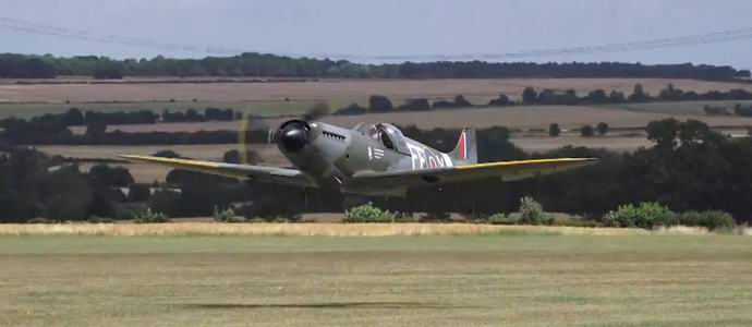 A csodálatos leszállás futómű nélkül hírnevé vált az interneten