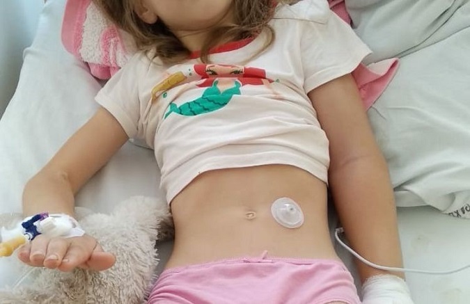 A vipera megharapott lány 14 órán át várt az ellenszere