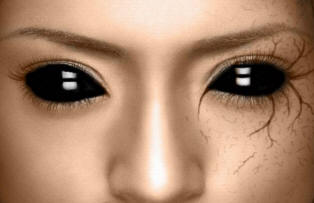 Staffordshire megyében látták egy fekete szemű lányt.