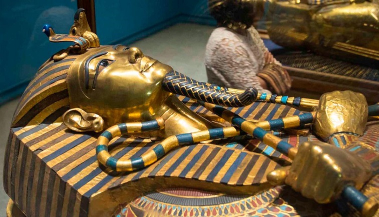 A régészek találtak Tutanhamon sírjában
