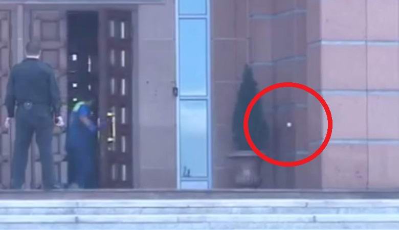 Egy lövöldözés során egy plazmoid repült a moszkvai regionális bíróság közelében