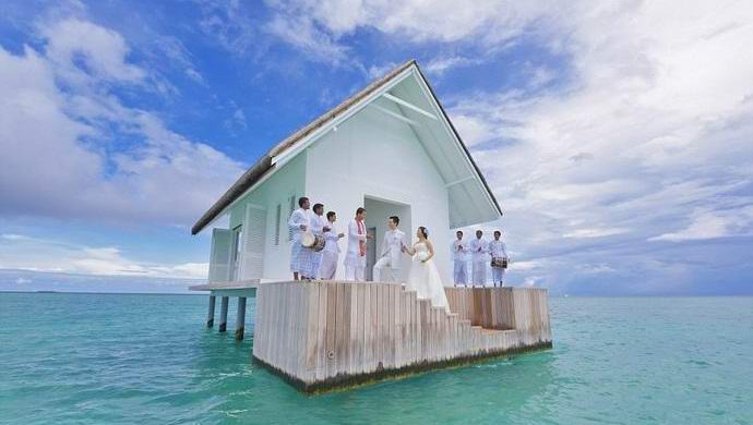 Megjelent egy úszó nyilvántartási hivatal az Indiai-óceánon