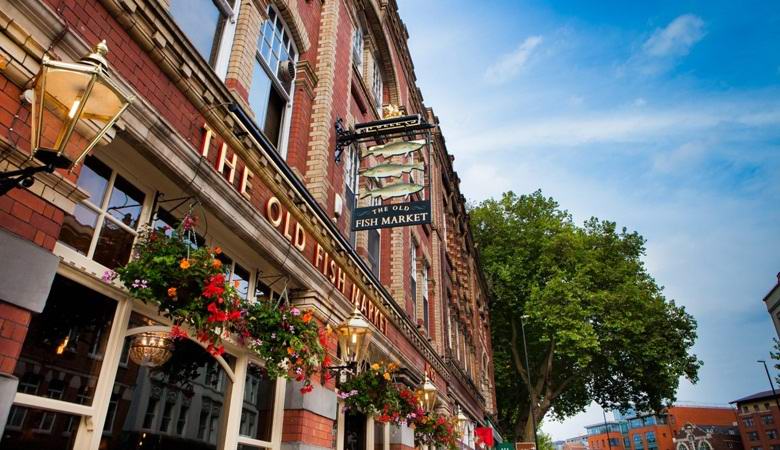 Egy fantom arca megvalósult egy történelmi kocsmában.