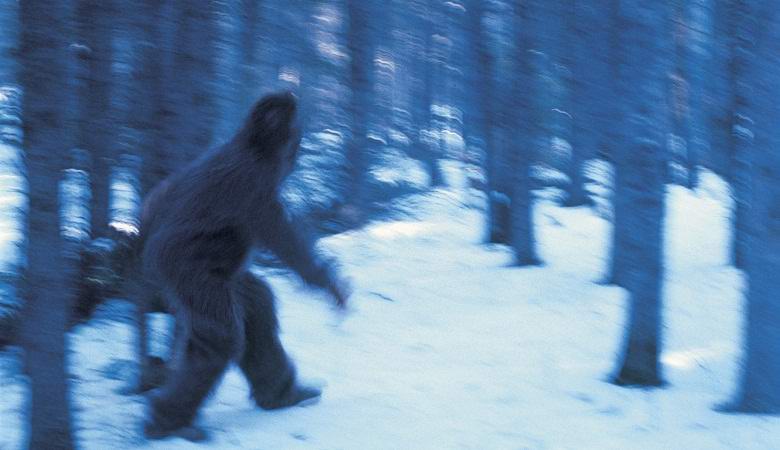 Kanadában elfoglalt egy nagy hóember