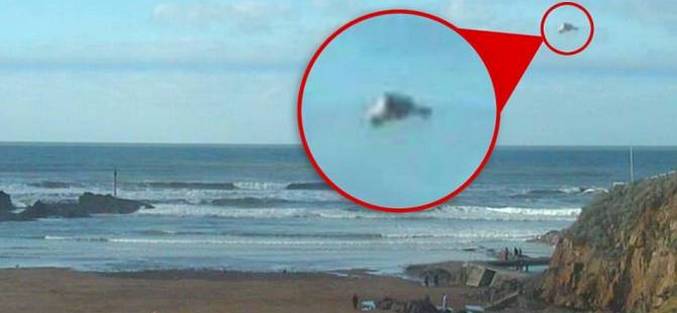 Egyébként ez egy UFO.