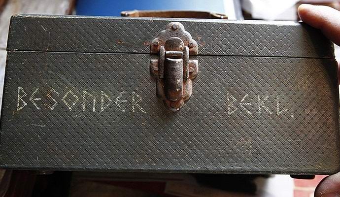 Oroszországban okkult náci mellkasat találtak idegenek maradványaival