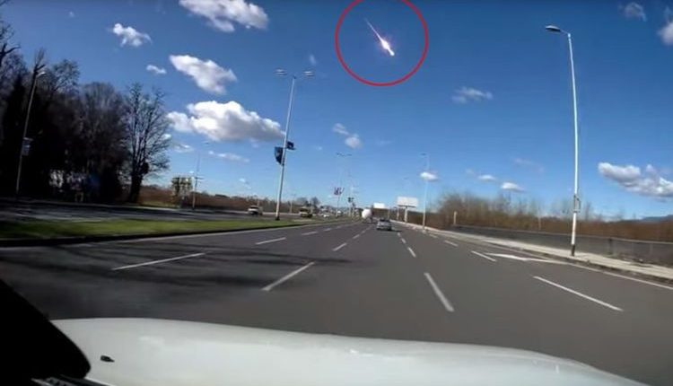 Videó: tűzgömb robbant fel Horvátország felett 