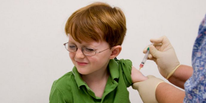 Visszatérve a gyermekek oltásának kérdéséhez