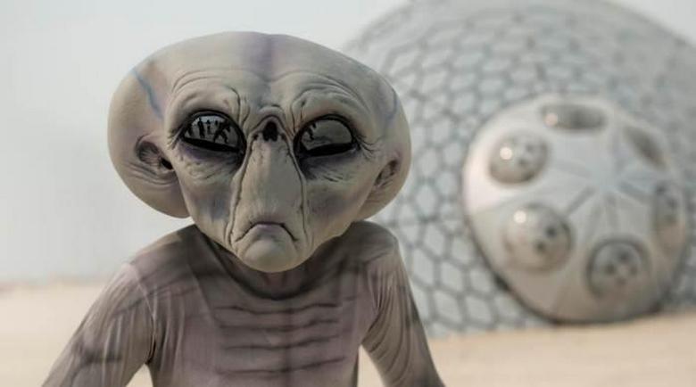 Miért ölnek idegenek földföldiek?