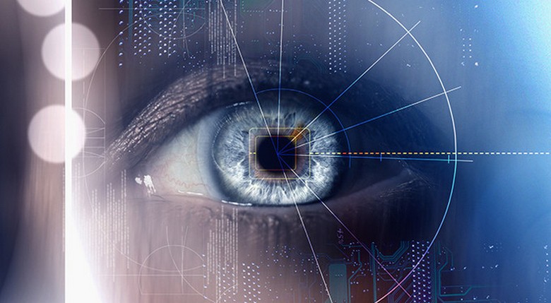 Egy titokzatos világító gömb belekapott egy IR-kamera lencséjébe