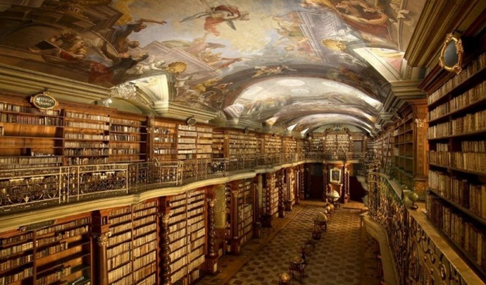 A becsapott emberiség tiltott története