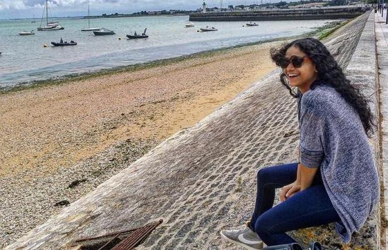 Egy Nagy-Britanniában élő lakos, aki maga otthon szült csecsemőt, még csak nem is gyanította a terhességét.