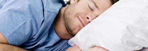 aludj csütörtökön 